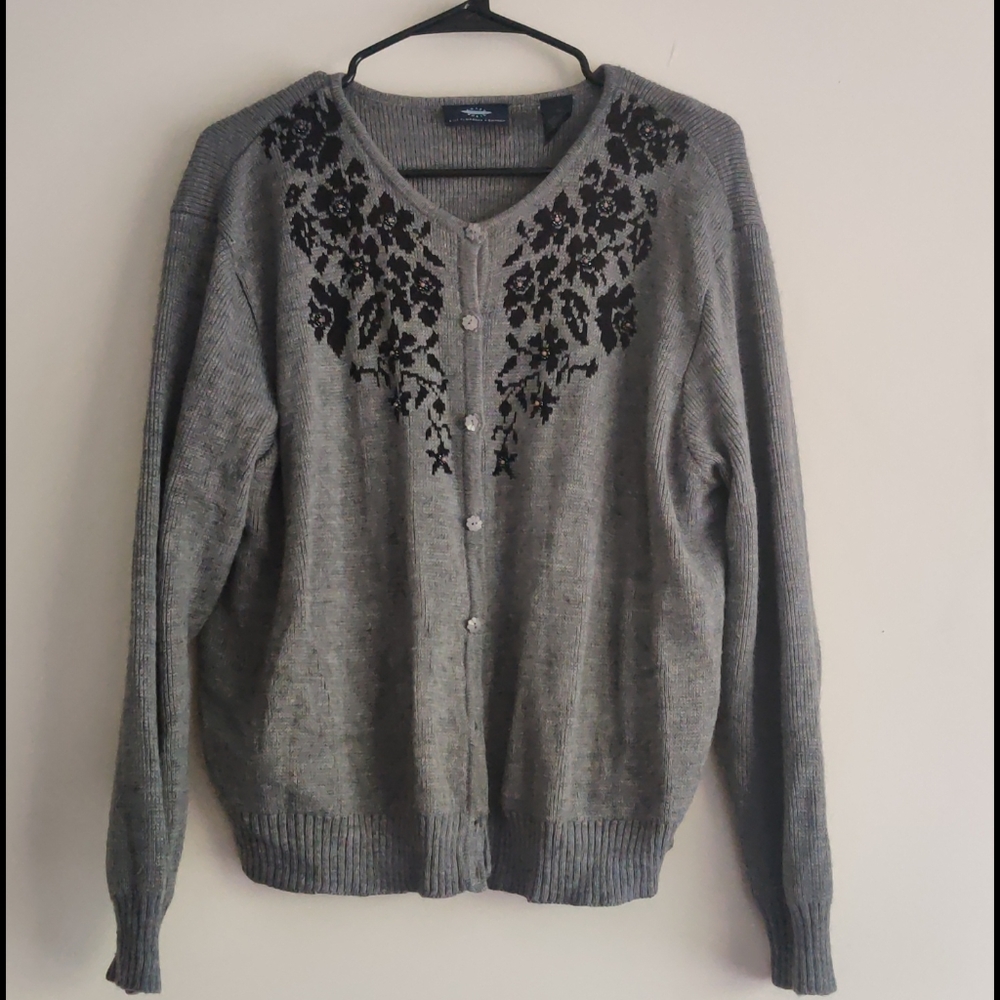 Liz Claiborne Sweater